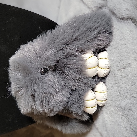 BUNNY KEYCHAIN - Picture 4 of 5